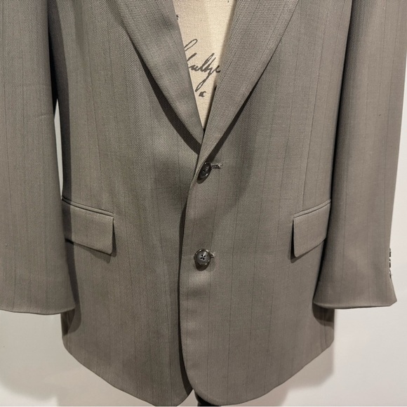 Givenchy Monsieur Vintage Sport Coat Blazer Suit Jacket Tan Size 42/44 USA - Picture 3 of 9